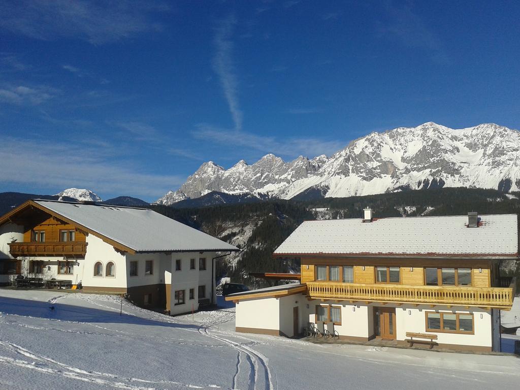 Ferienhaus U. Appartement Knauss Schladming Bagian luar foto