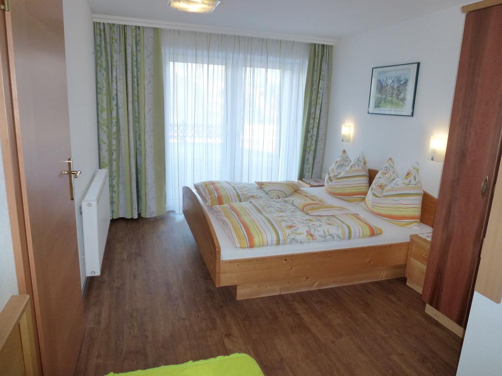 Ferienhaus U. Appartement Knauss Schladming Bagian luar foto