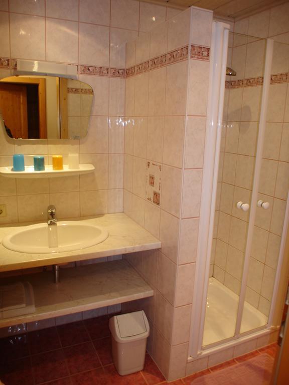 Ferienhaus U. Appartement Knauss Schladming Bagian luar foto